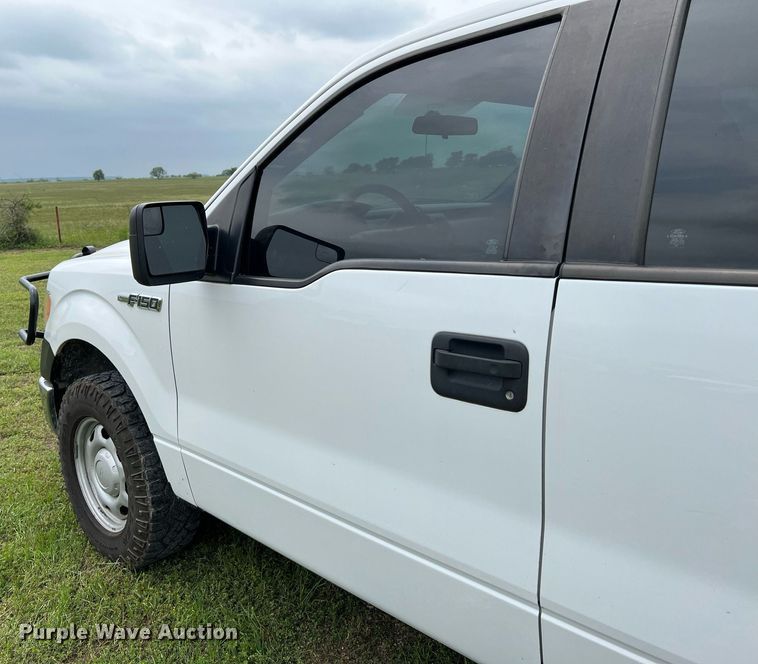 image for item MF9944 2014 Ford F150  SuperCrew pickup truck