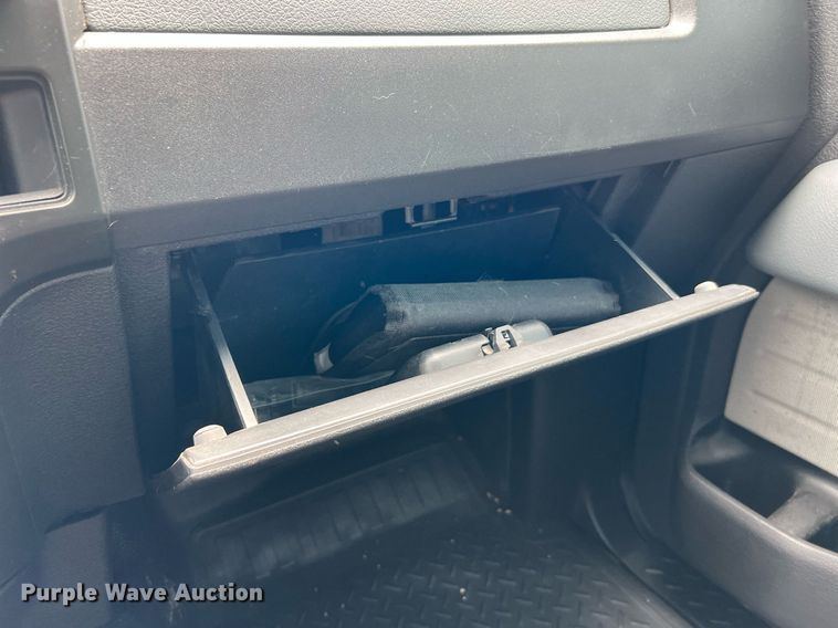 image for item MF9944 2014 Ford F150  SuperCrew pickup truck