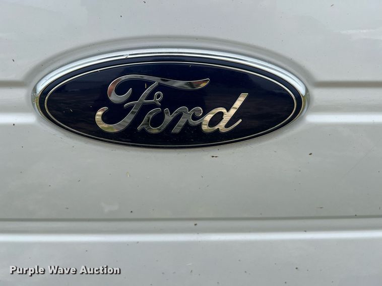 image for item MF9944 2014 Ford F150  SuperCrew pickup truck