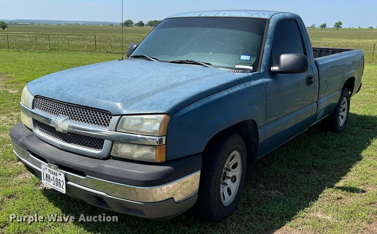 image for item MF9945 2005 Chevrolet Silverado 1500  pickup truck