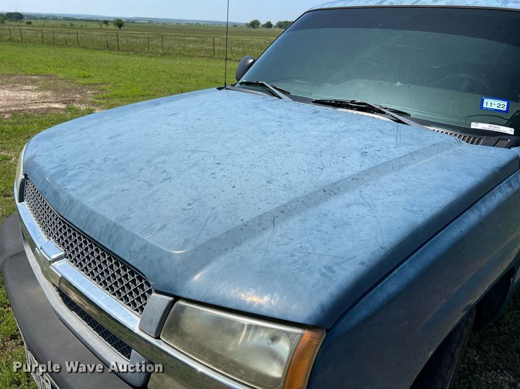 image for item MF9945 2005 Chevrolet Silverado 1500  pickup truck