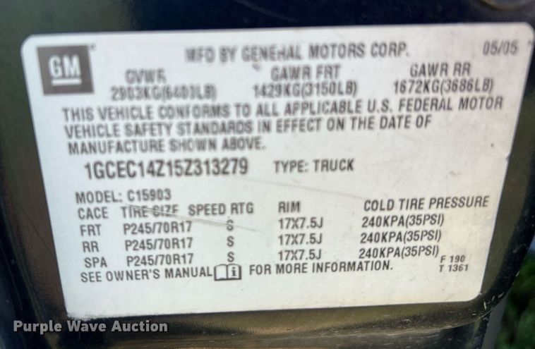 image for item MF9945 2005 Chevrolet Silverado 1500  pickup truck