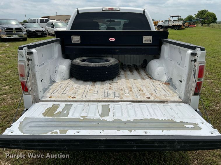 image for item MF9946 2014 Ford F150  SuperCrew pickup truck