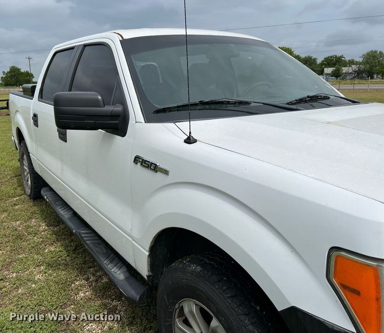 image for item MF9946 2014 Ford F150  SuperCrew pickup truck