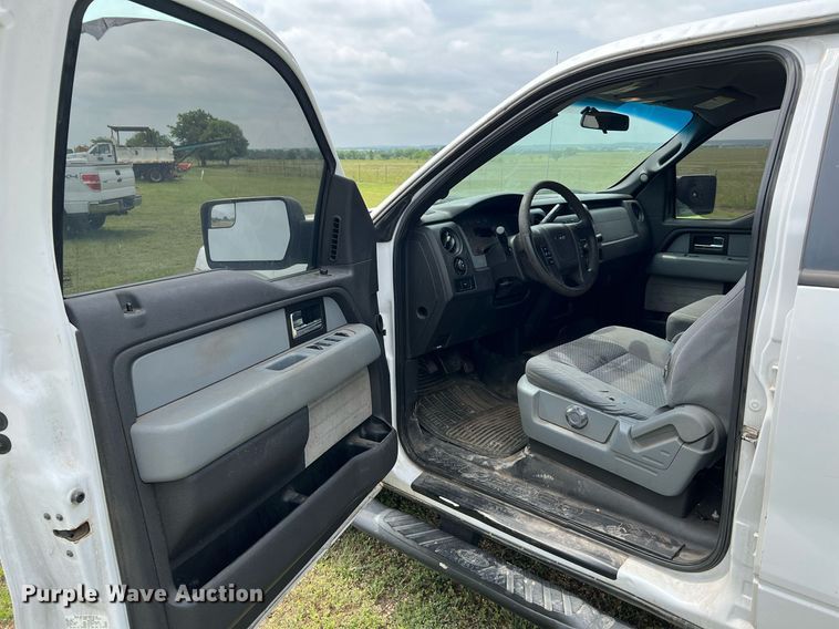 image for item MF9946 2014 Ford F150  SuperCrew pickup truck