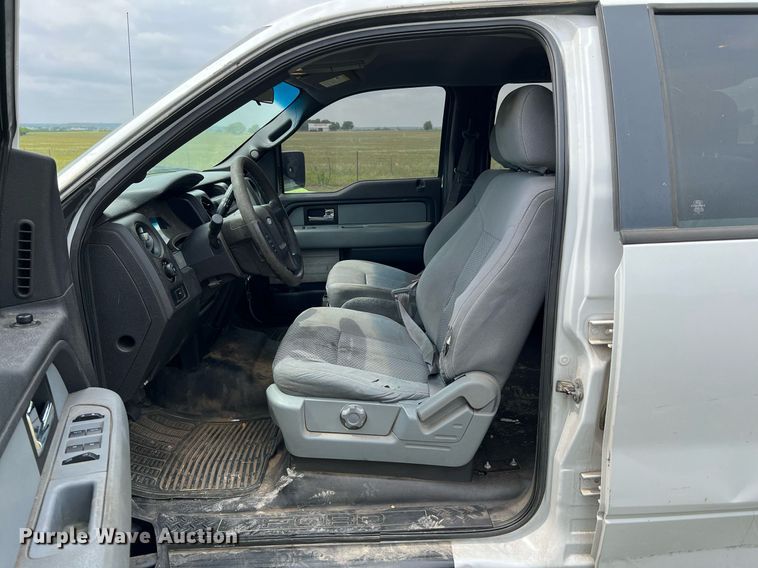 image for item MF9946 2014 Ford F150  SuperCrew pickup truck