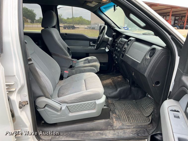 image for item MF9946 2014 Ford F150  SuperCrew pickup truck