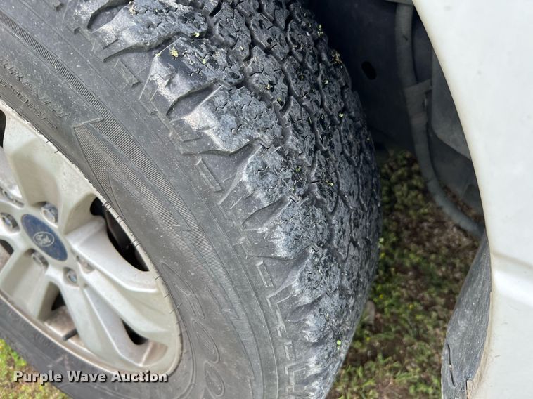 image for item MF9946 2014 Ford F150  SuperCrew pickup truck