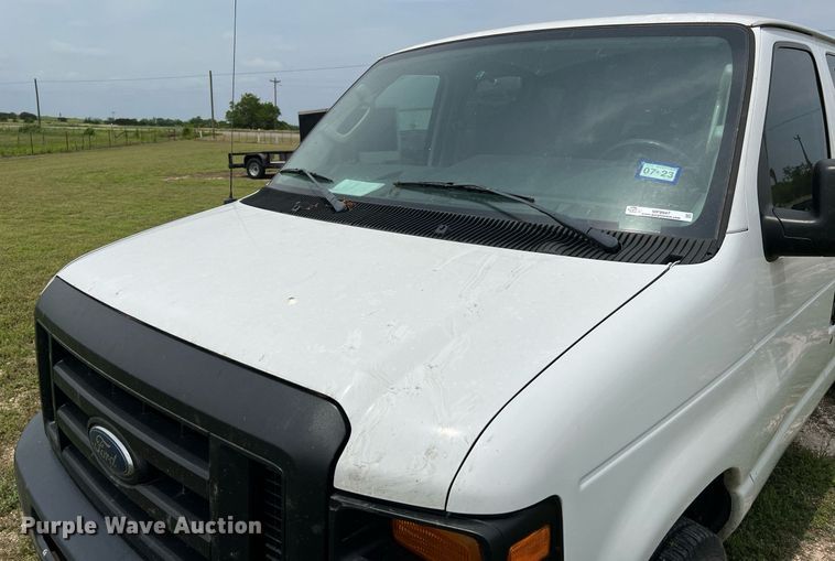 image for item MF9947 2009 Ford E350  van