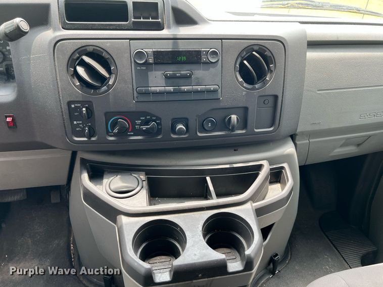 image for item MF9947 2009 Ford E350  van