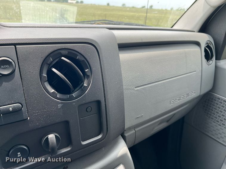 image for item MF9947 2009 Ford E350  van