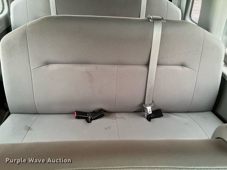 image for item MF9947 2009 Ford E350  van