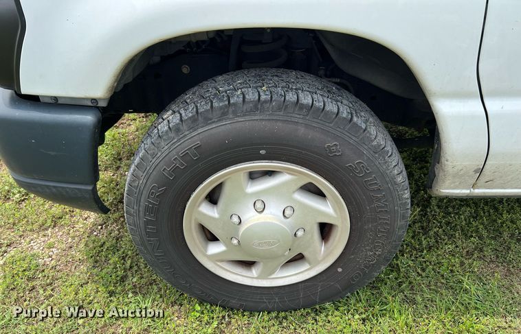 image for item MF9947 2009 Ford E350  van