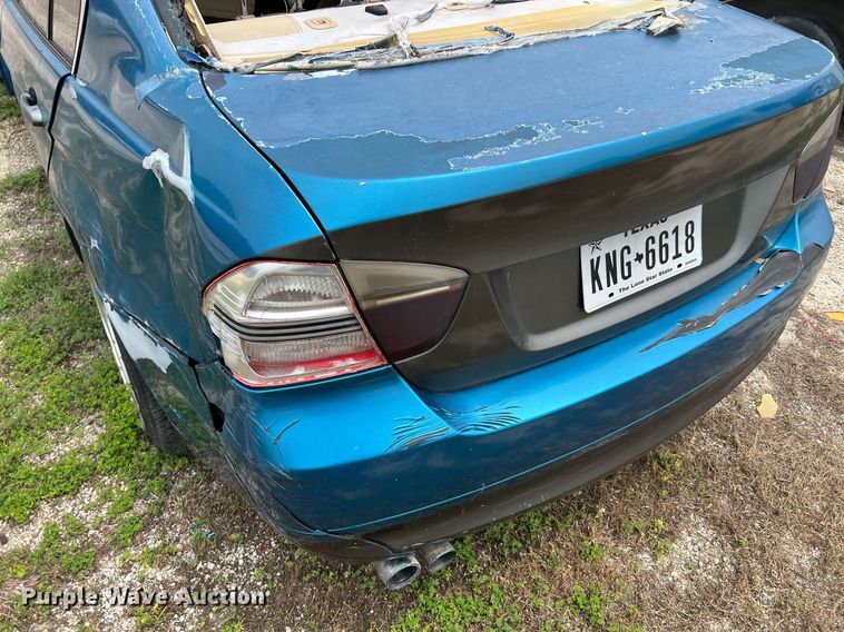 image for item MF9948 2006 BMW 330i