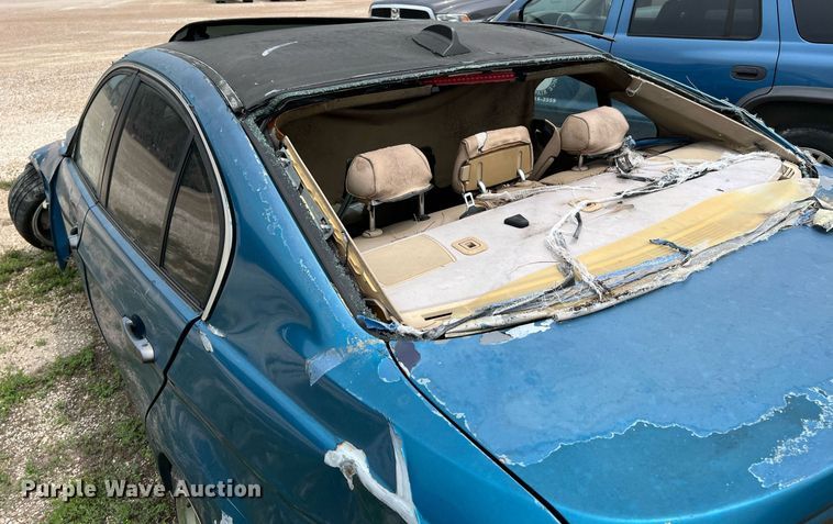 image for item MF9948 2006 BMW 330i