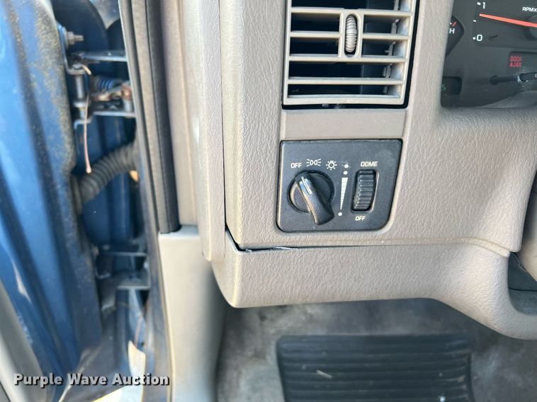 image for item MF9949 2003 Dodge Durango  SUV