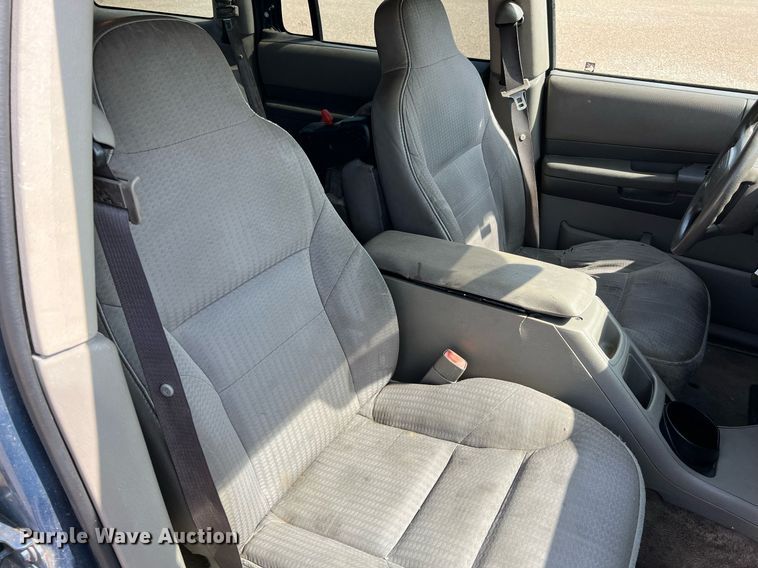 image for item MF9949 2003 Dodge Durango  SUV