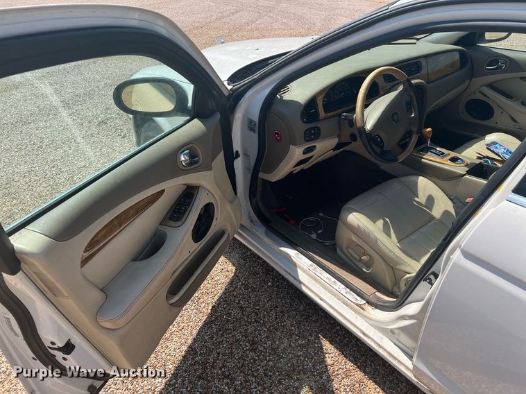 image for item MF9951 2003 Jaguar S-Type