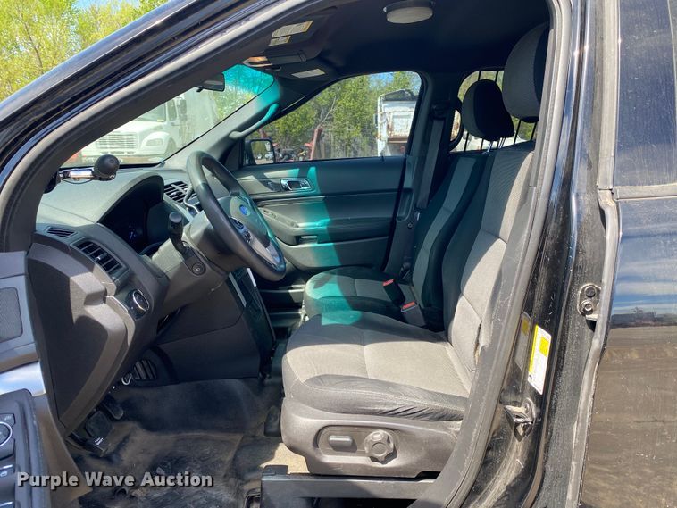 image for item MG9805 2015 Ford Explorer Police Interceptor  SUV