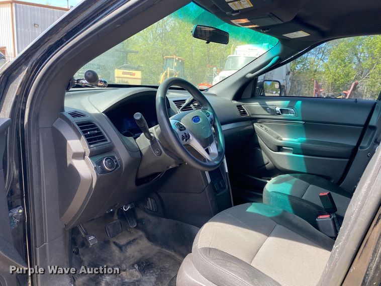 image for item MG9805 2015 Ford Explorer Police Interceptor  SUV