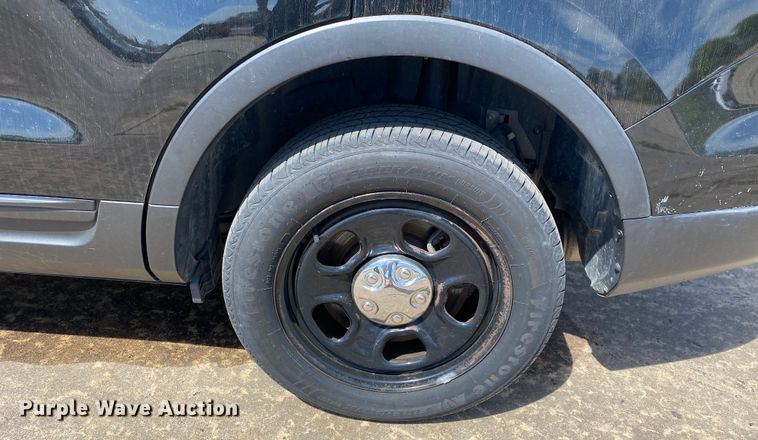 image for item MG9805 2015 Ford Explorer Police Interceptor  SUV