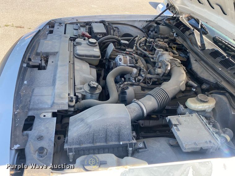 image for item MG9899 2006 Ford Crown Victoria Police Interceptor