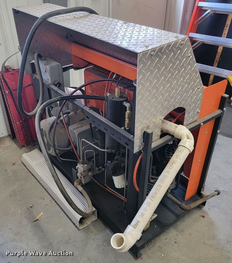 image for item ML9300 Poseidon  SCBA air compressor