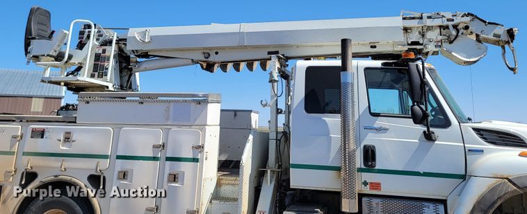 image for item ML9308 2008 International WorkStar 7400  digger derrick truck