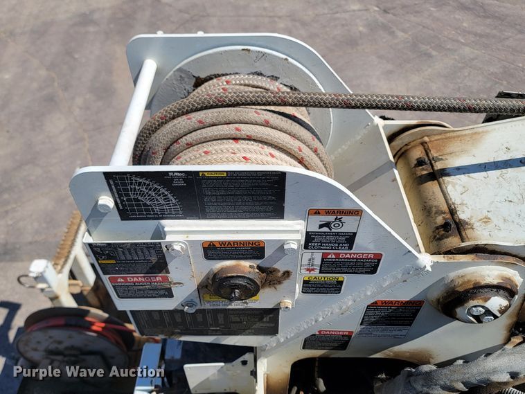 image for item ML9308 2008 International WorkStar 7400  digger derrick truck