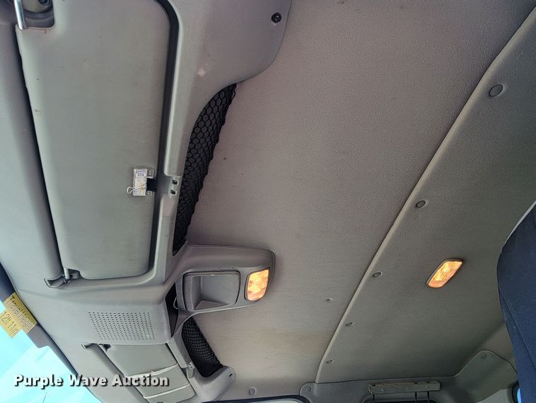 image for item ML9308 2008 International WorkStar 7400  digger derrick truck