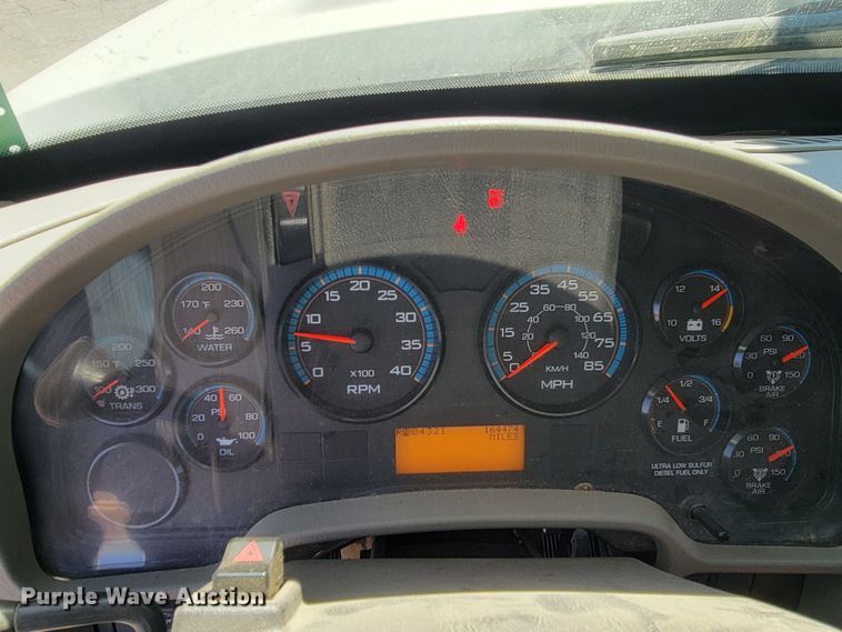 image for item ML9308 2008 International WorkStar 7400  digger derrick truck