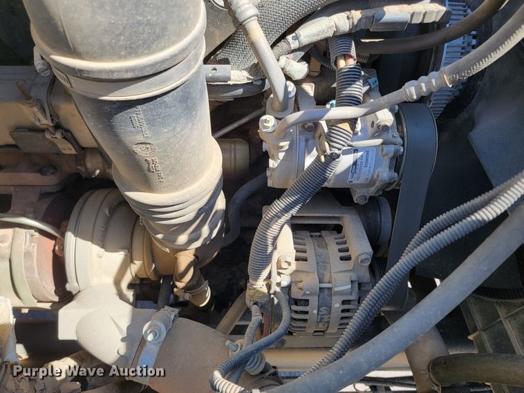 image for item ML9308 2008 International WorkStar 7400  digger derrick truck