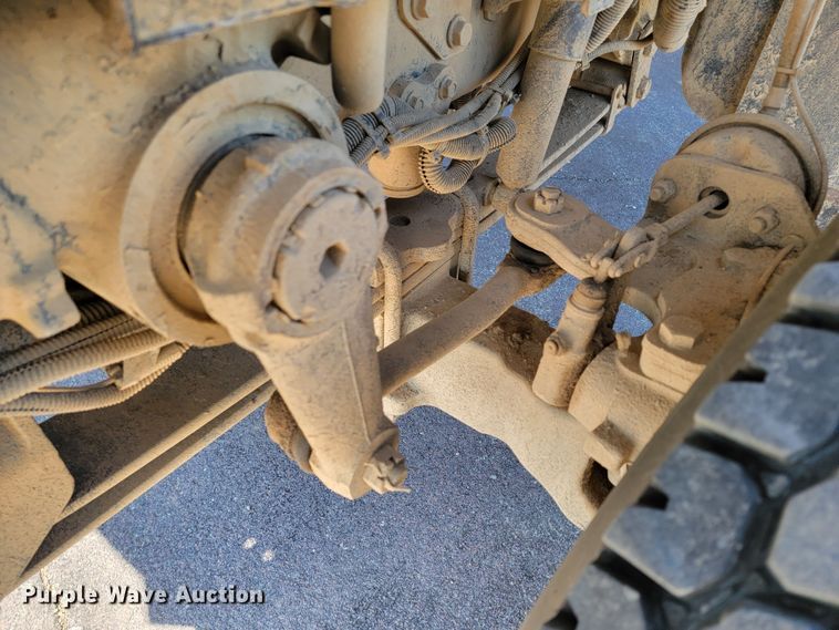 image for item ML9308 2008 International WorkStar 7400  digger derrick truck