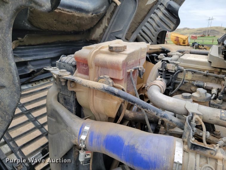 image for item ML9339 2009 Freightliner Cascadia 125  semi truck