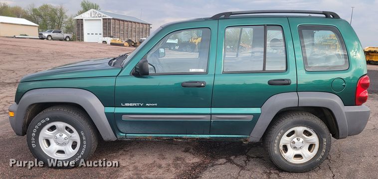 image for item ML9345 2003 Jeep Liberty Sport  SUV