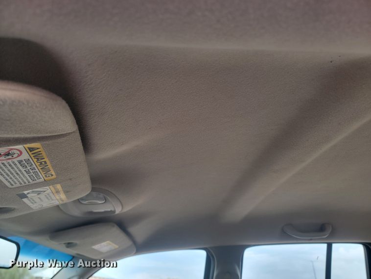 image for item ML9345 2003 Jeep Liberty Sport  SUV