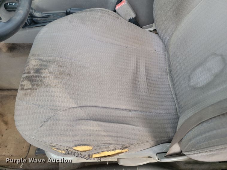 image for item ML9345 2003 Jeep Liberty Sport  SUV