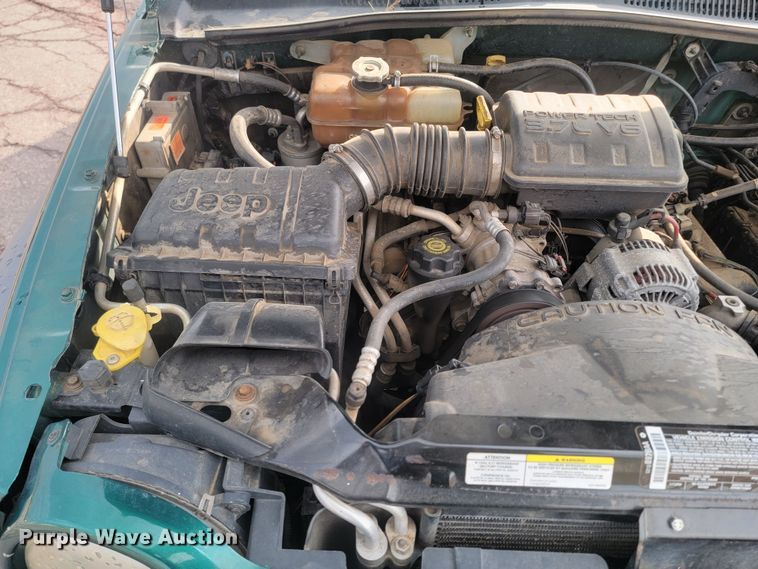 image for item ML9345 2003 Jeep Liberty Sport  SUV