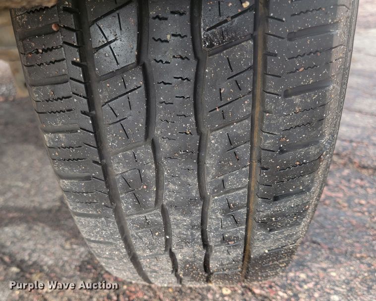 image for item ML9345 2003 Jeep Liberty Sport  SUV