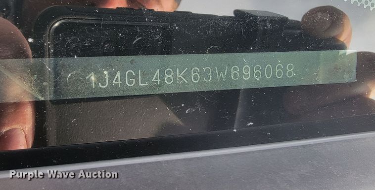 image for item ML9345 2003 Jeep Liberty Sport  SUV