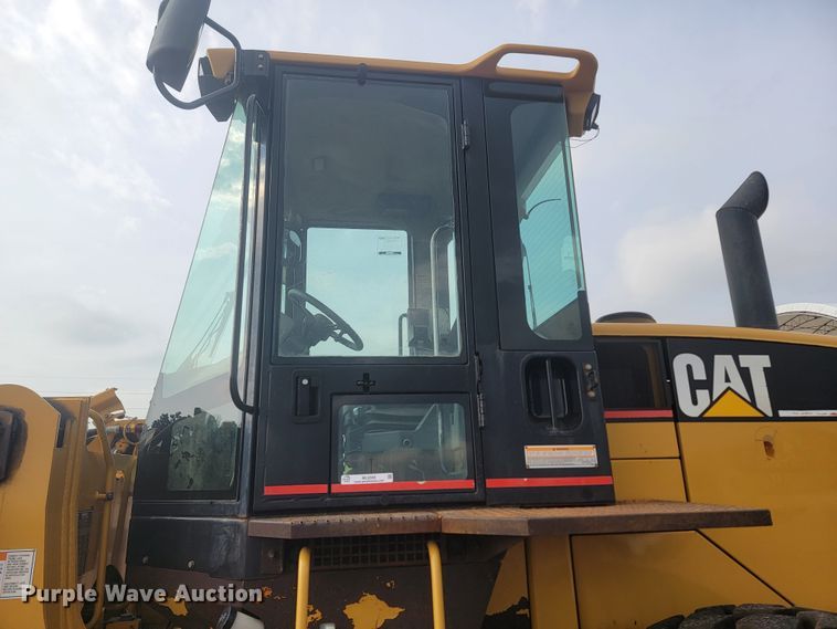 image for item ML9346 2001 Caterpillar 928G  wheel loader