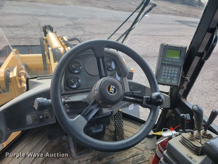 image for item ML9346 2001 Caterpillar 928G  wheel loader