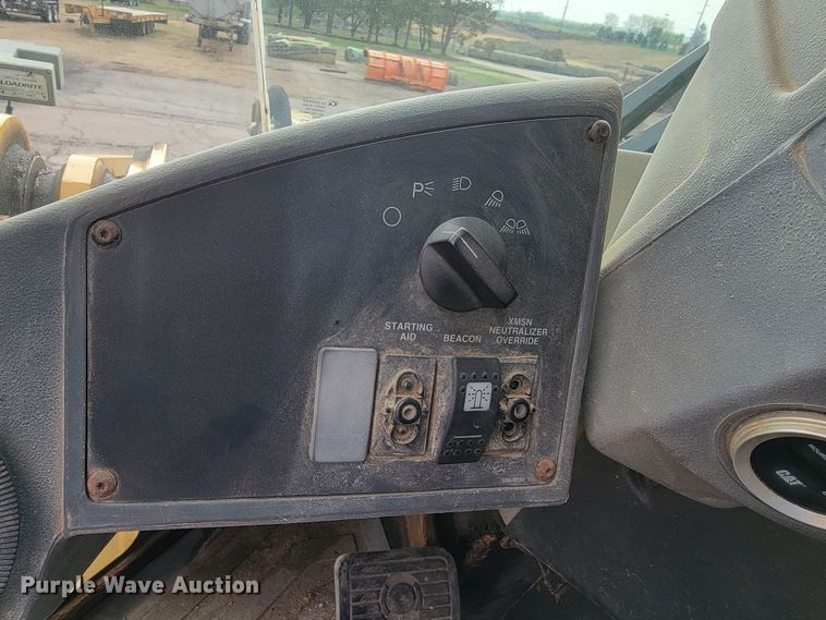 image for item ML9346 2001 Caterpillar 928G  wheel loader