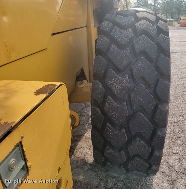 image for item ML9346 2001 Caterpillar 928G  wheel loader