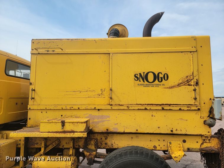 image for item ML9351 1969 FWD KB4-3384  snow blower truck