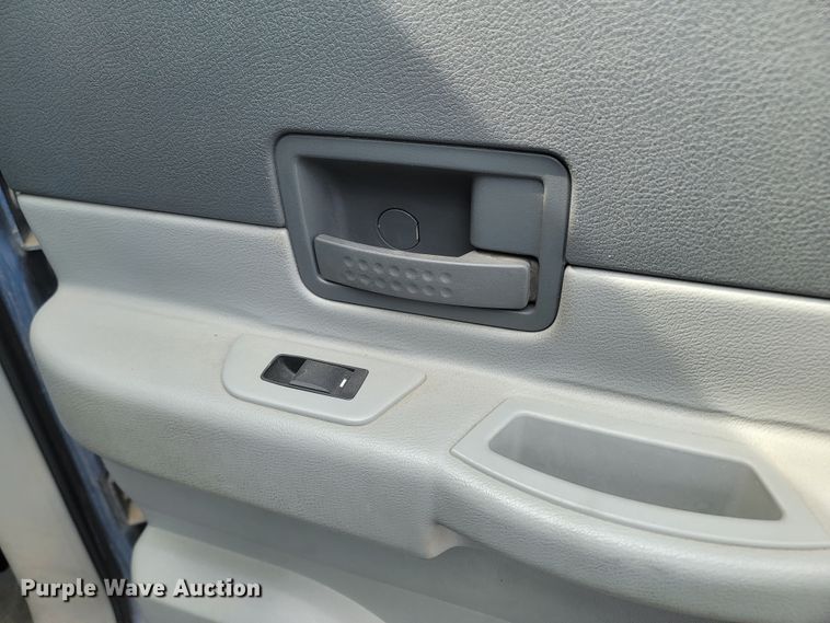 image for item ML9352 2007 Dodge Durango  SUV