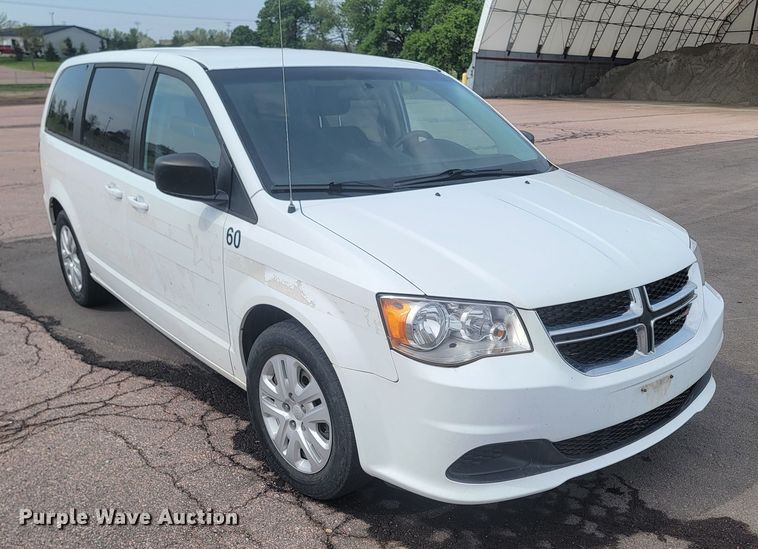 image for item ML9353 2015 Dodge Grand Caravan  van