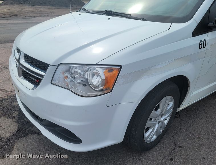 image for item ML9353 2015 Dodge Grand Caravan  van