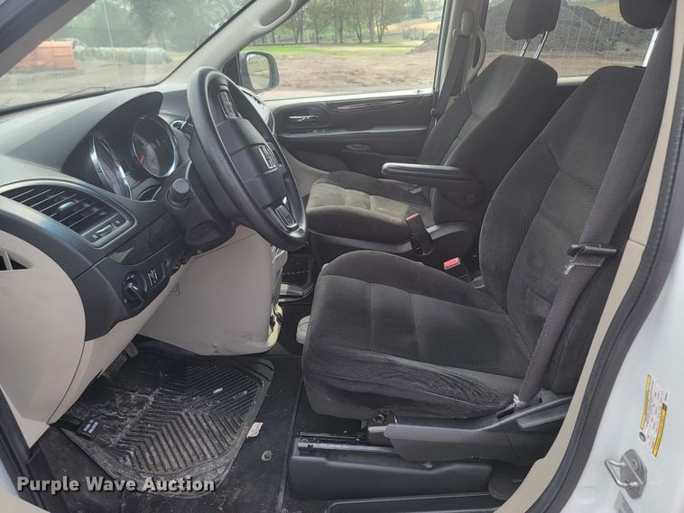 image for item ML9353 2015 Dodge Grand Caravan  van