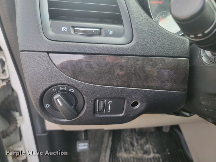 image for item ML9353 2015 Dodge Grand Caravan  van